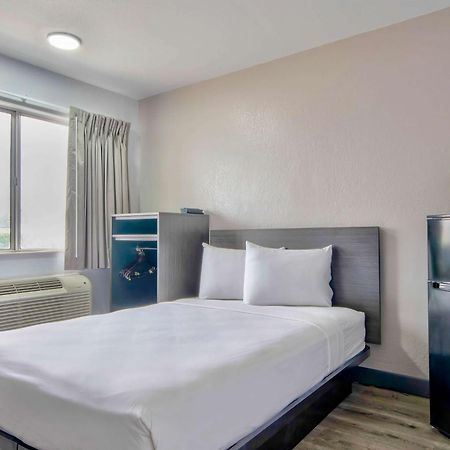 Motel 6-Austin, Tx - North Buitenkant foto