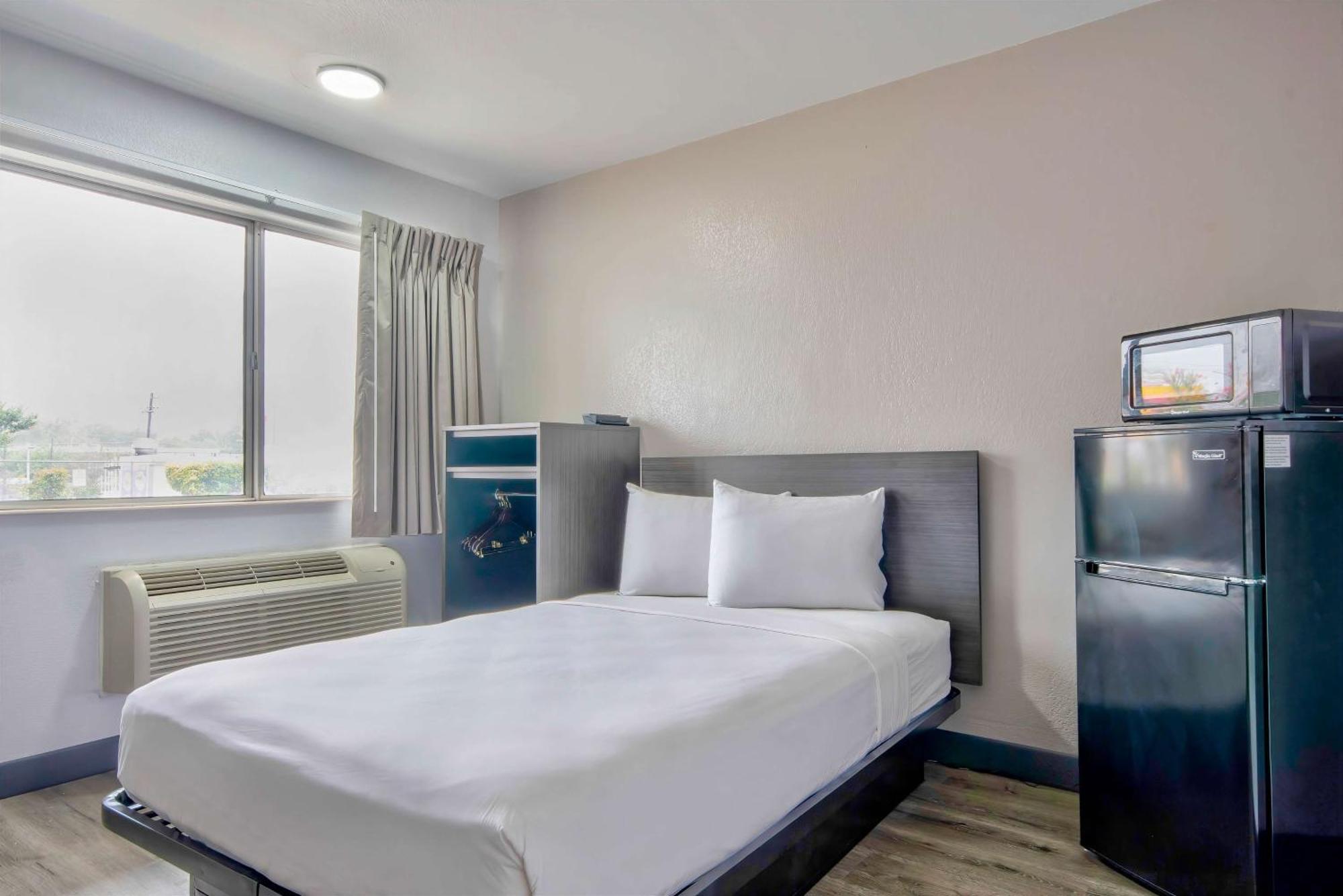 Motel 6-Austin, Tx - North Buitenkant foto