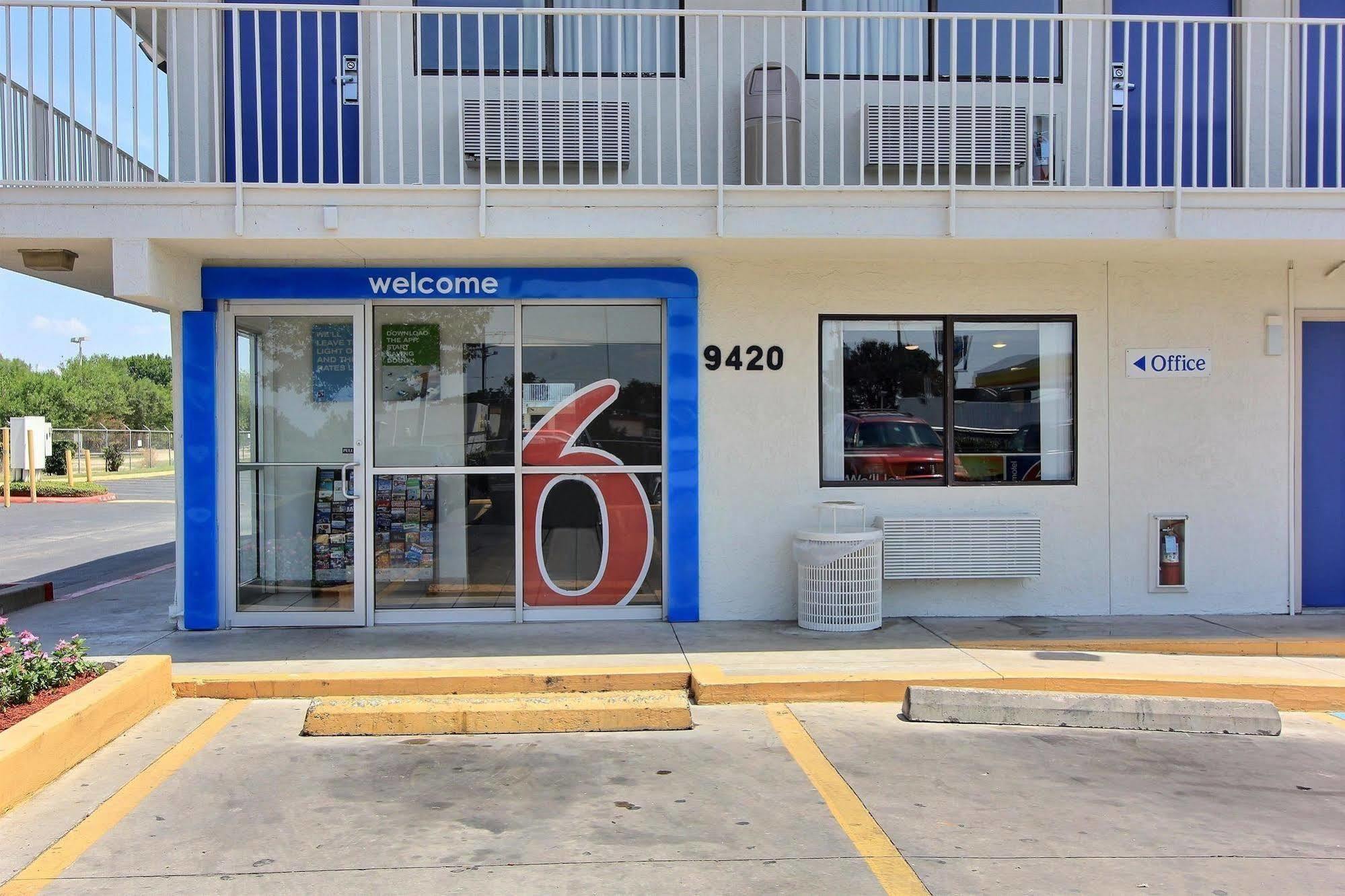 Motel 6-Austin, Tx - North Buitenkant foto