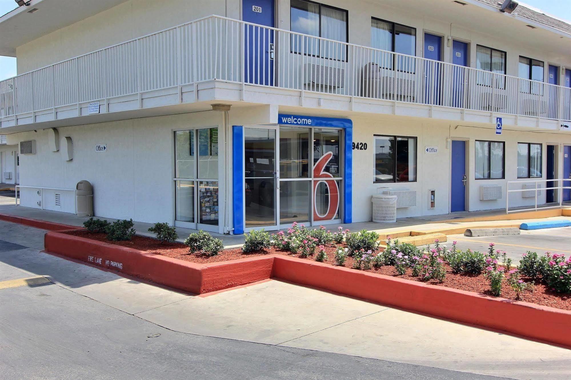 Motel 6-Austin, Tx - North Buitenkant foto