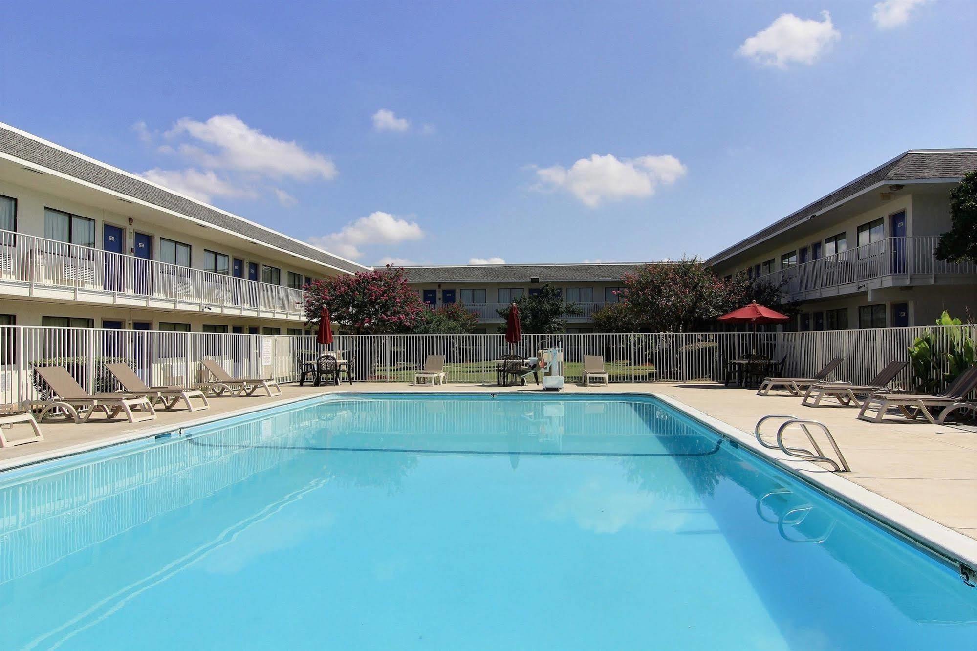 Motel 6-Austin, Tx - North Buitenkant foto